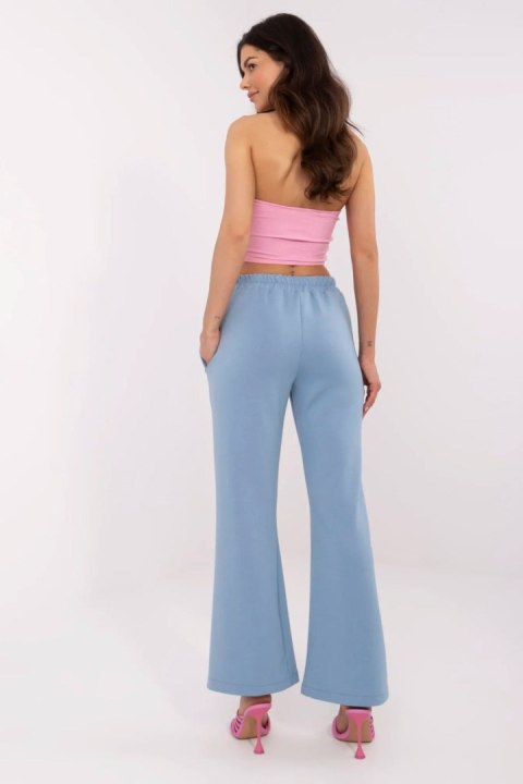 Spodnie Dresowe Model DHJ-SP-20518.12 Blue - Italy Moda Spodnie Dresowe Model DHJ-SP-20518.12 Blue - Italy Moda
