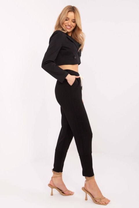 Spodnie Dresowe Model DHJ-SP-9283.83P Black - Italy Moda Spodnie Dresowe Model DHJ-SP-9283.83P Black - Italy Moda