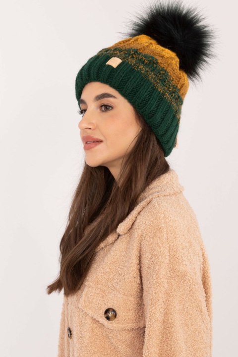 Czapka Model JK-CZ-52.17 Dark Green - Rue Paris Czapka Model JK-CZ-52.17 Dark Green - Rue Paris
