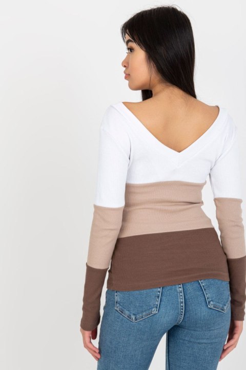 Bluzka Model RV-BZ-8429.18P White/Brown - Rue Paris Bluzka Model RV-BZ-8429.18P White/Brown - Rue Paris
