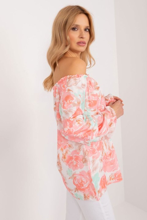 Bluzka Model WN-BZ-8281.22 Brzoskwinia - Rue Paris Bluzka Model WN-BZ-8281.22 Brzoskwinia - Rue Paris