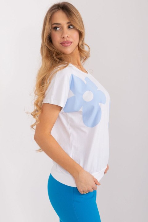 Bluzka Model RV-BZ-9628.26X White/Blue - Rue Paris Bluzka Model RV-BZ-9628.26X White/Blue - Rue Paris