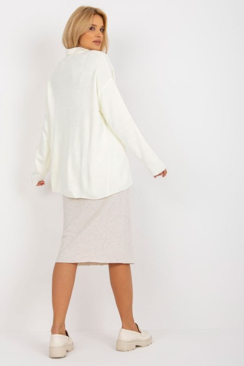 Sweter Damski Model LC-SW-2261.00P Ecru - Rue Paris Sweter Damski Model LC-SW-2261.00P Ecru - Rue Paris