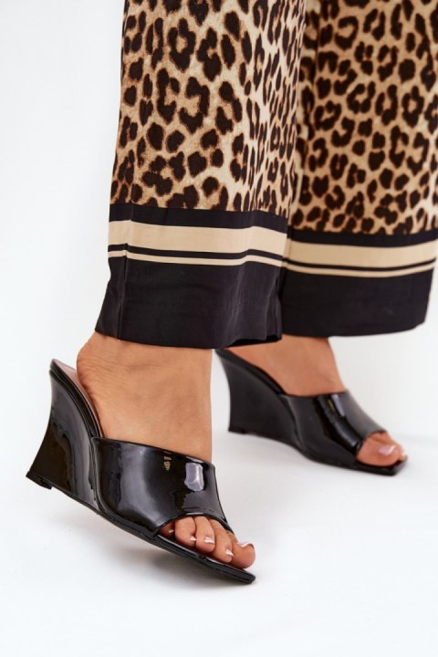 Sandał Klapki Model Nelithin BD121 Black - Step in style Sandał Klapki Model Nelithin BD121 Black - Step in style