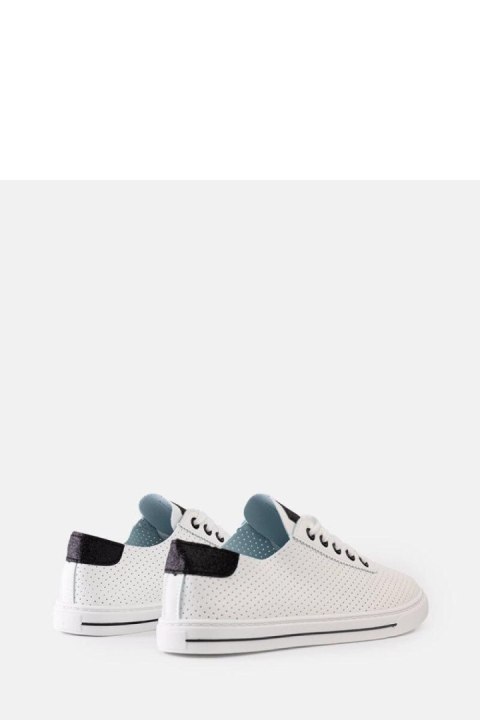 Białe perforowane sneakersy Ruala - Solea Białe perforowane sneakersy Ruala - Solea