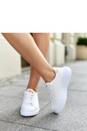 Białe sneakersy na grubej podeszwie Ivalu - Solea