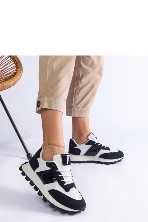 Czarne sneakersy z widocznym protektorem Restia - Solea Czarne sneakersy z widocznym protektorem Restia - Solea