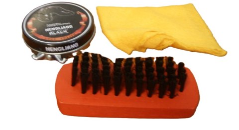 Zestaw do czyszczenia obuwia pasta, szczoteczka, ściereczka Zestaw do czyszczenia obuwia pasta, szczoteczka, ściereczka