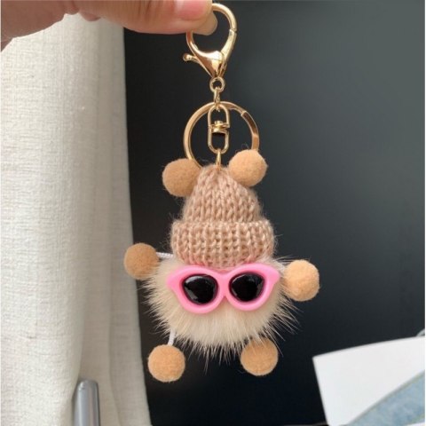 Brelok do kluczy ludzik Pompon z czapką i okularami brązowy BRL336BR Brelok do kluczy ludzik Pompon z czapką i okularami brązowy BRL336BR