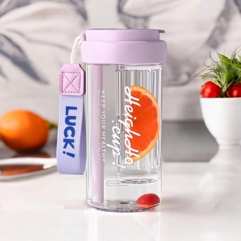 Butelka na wodę z koszyczkiem i słomką 600 ML Simple BD32FIO Butelka na wodę z koszyczkiem i słomką 600 ML Simple BD32FIO