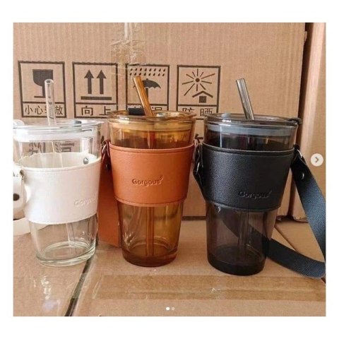 Kubek ze szkła na Kawę Herbatę ze słomką i zamknięciem 450 ML CUP09B Kubek ze szkła na Kawę Herbatę ze słomką i zamknięciem 450 ML CUP09B