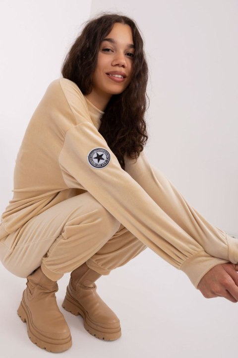 Spodnie Komplet Model DHJ-KMPL-8328.97 Beige - Italy Moda Spodnie Komplet Model DHJ-KMPL-8328.97 Beige - Italy Moda
